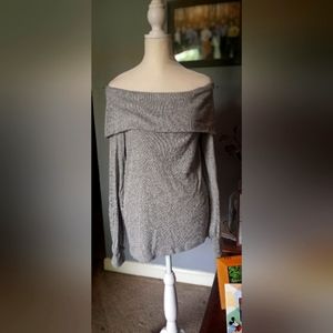 Off the shoulder / Cowell neck sweater top